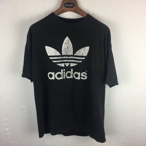 Adidas black tee 008